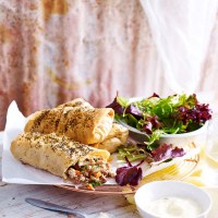 Cinnamon Spiced Chicken Filo Parcels with Jalapeno Aioli and Mixed Leaf Salad