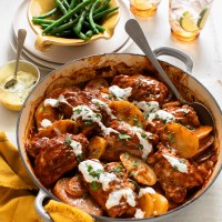 One Pan Chicken and Potato Vindaloo