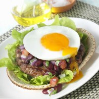 Spicy Mexican Burger with Egg and Red Bean Salsa