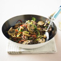 Mushroom, Beef & Cashew Stir-fry