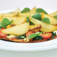 Sauteed Pear on a Spinach and Ricotta Pizza