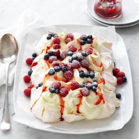 Berries and cream tray pavlova