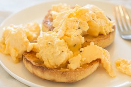 Easy Microwave Scrambled Eggs
