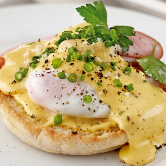 Eggs Benedict Made Simply