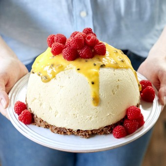 Vanilla, raspberry and passionfruit cheesecake