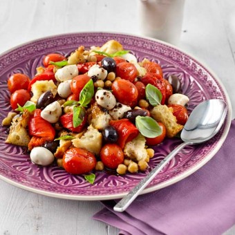 Roasted Red Panzanella Salad with Chick Peas