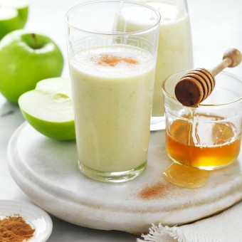 Apple Crumble Breakfast Smoothie Almond Milk