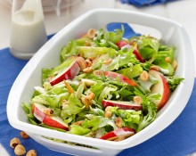 Crisp Green Salad With Blue Cheese Dressing
