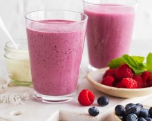 Berry, Yoghurt and Mint Smoothie