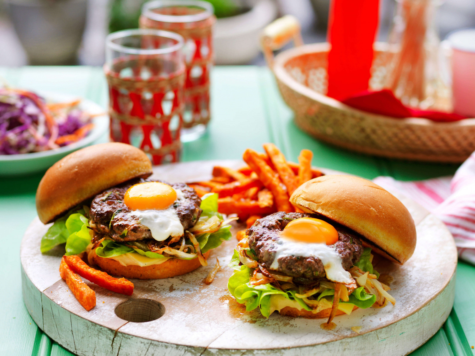 How to stack the perfect burger, myfoodbook