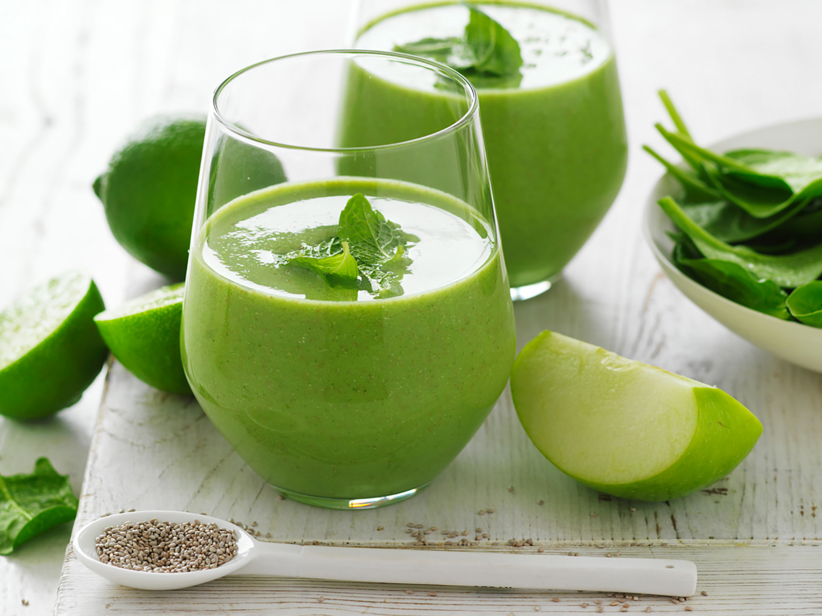 Green Smoothie With Mint Recipe- Learn with Experts