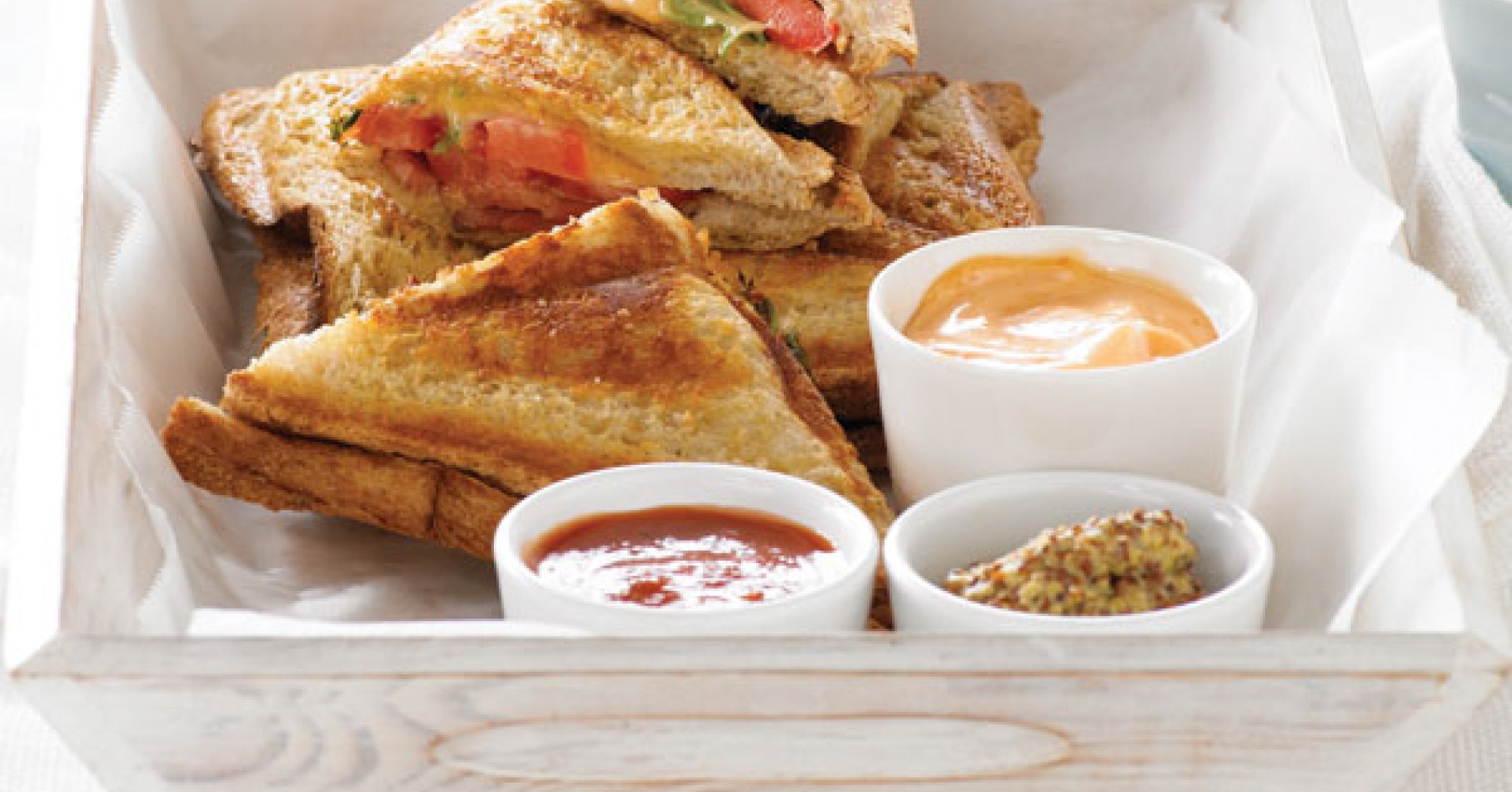 Bacon Butty Jaffle Recipe | myfoodbook