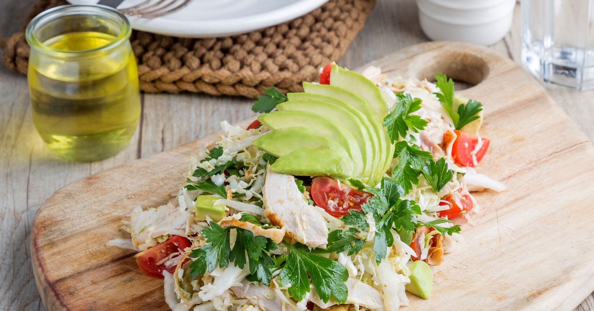 Chicken and Avocado Salad Recipe | myfoodbook
