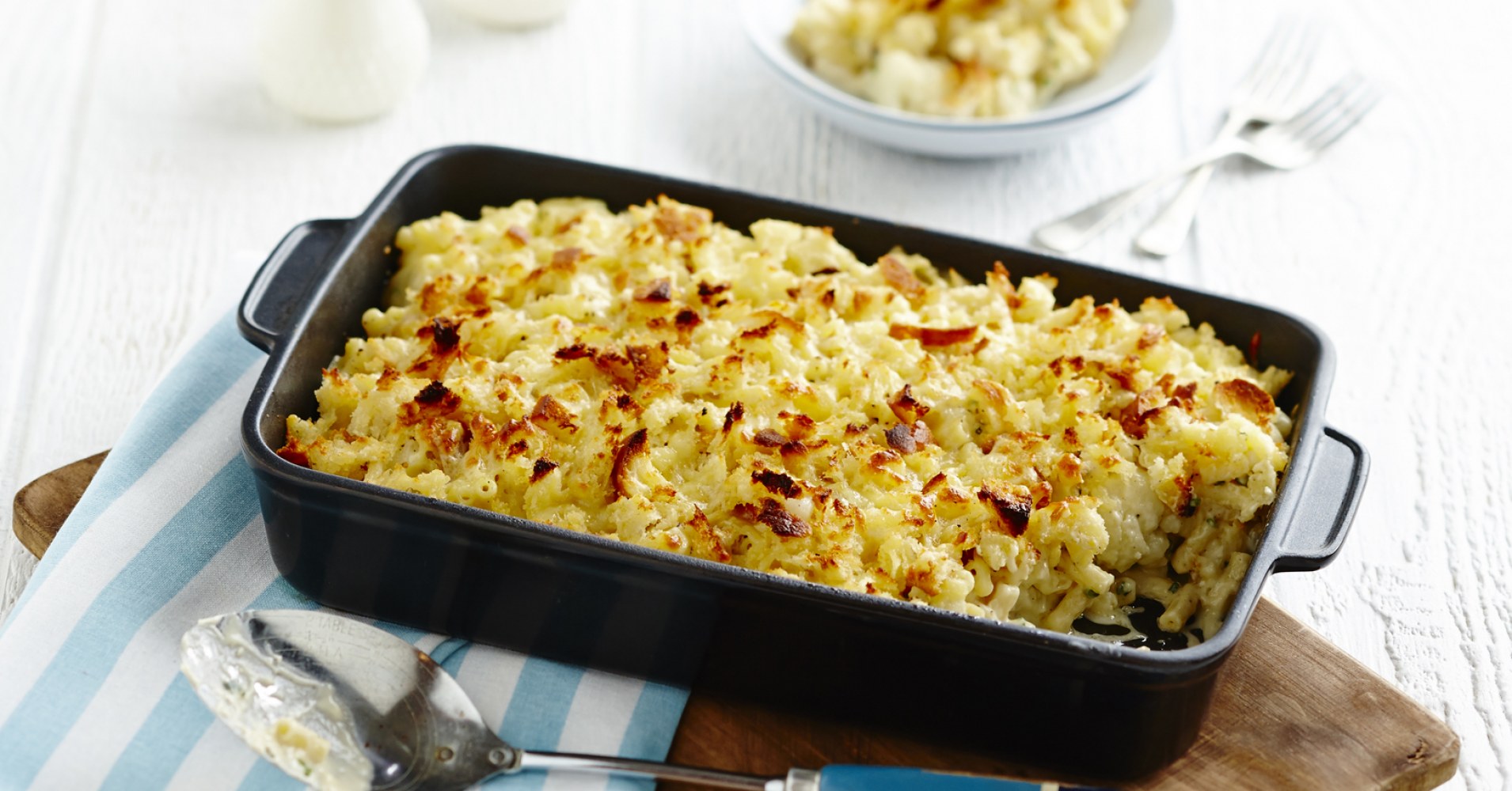 One Pot Cauliflower Mac and Cheese Recipe | myfoodbook