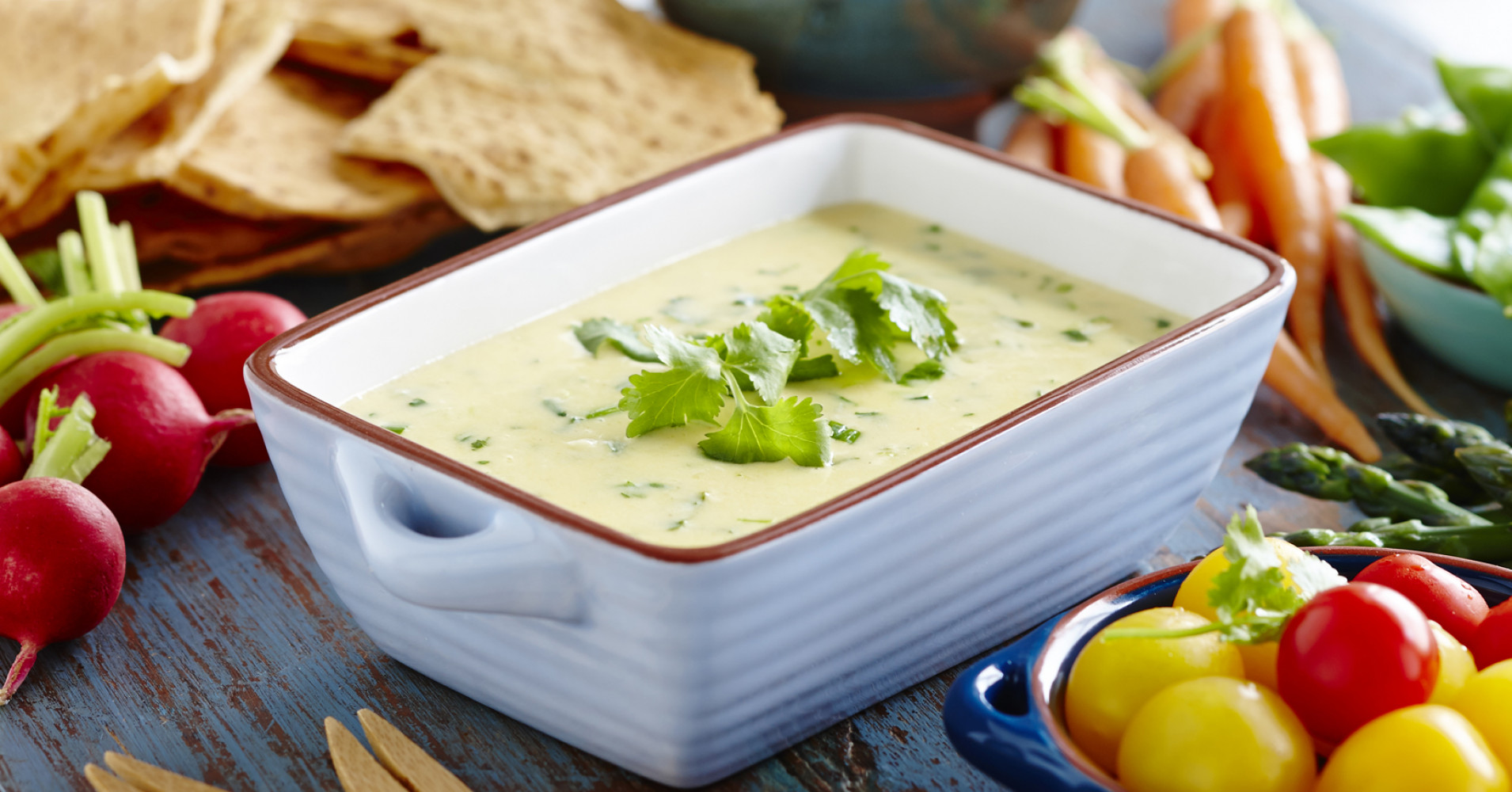 Warm Mexican Cheddar and Coriander Dip Recipe | myfoodbook