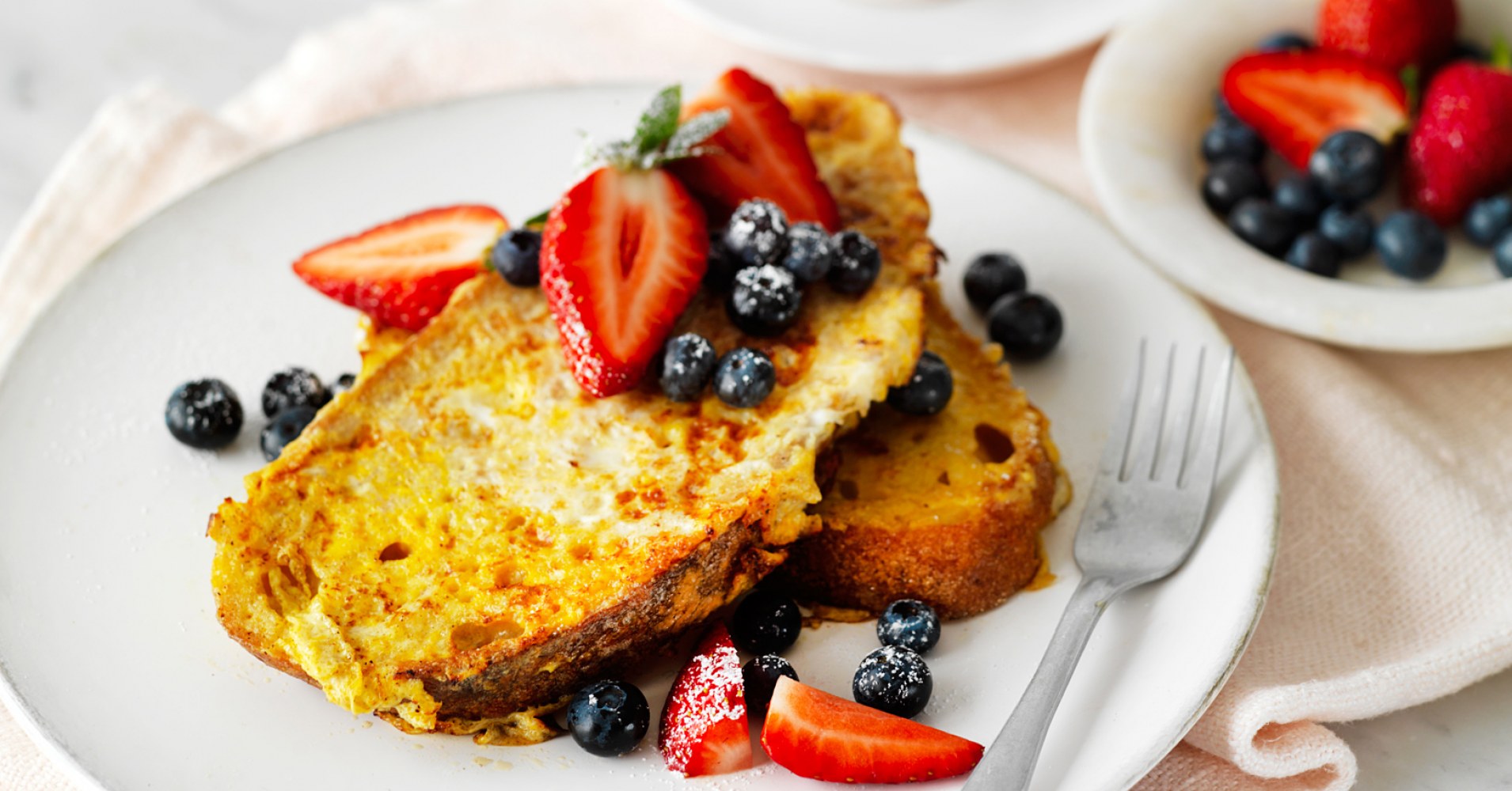 Eggy French Toast with Berries Recipe | myfoodbook