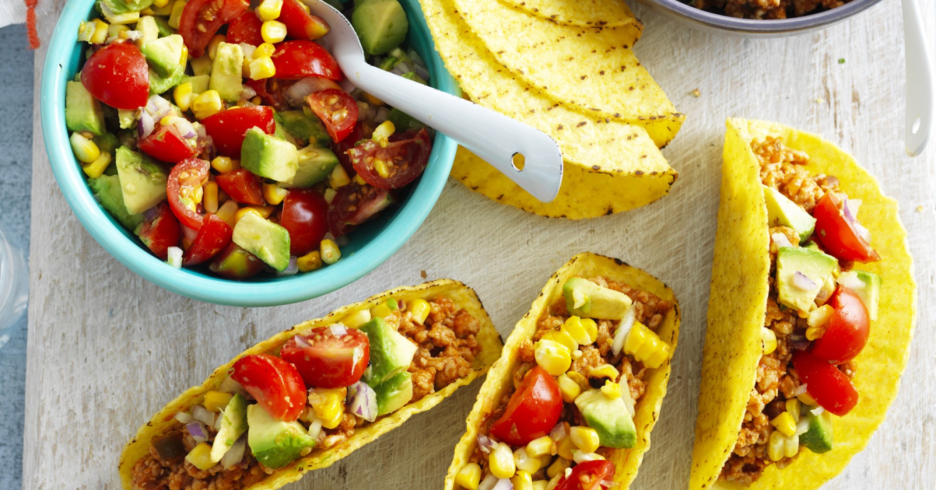 Chicken and Fresh Salsa Tacos Recipe | myfoodbook | Tacos made with chicken mince