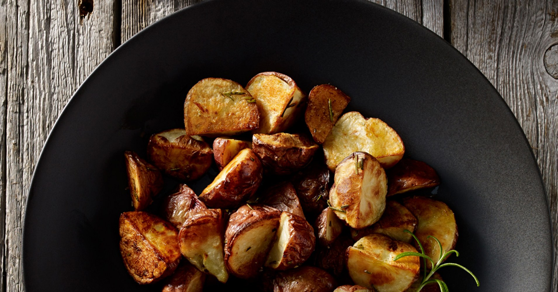 Spanish Tapas Potatoes (Patatas Bravas) Recipe | myfoodbook
