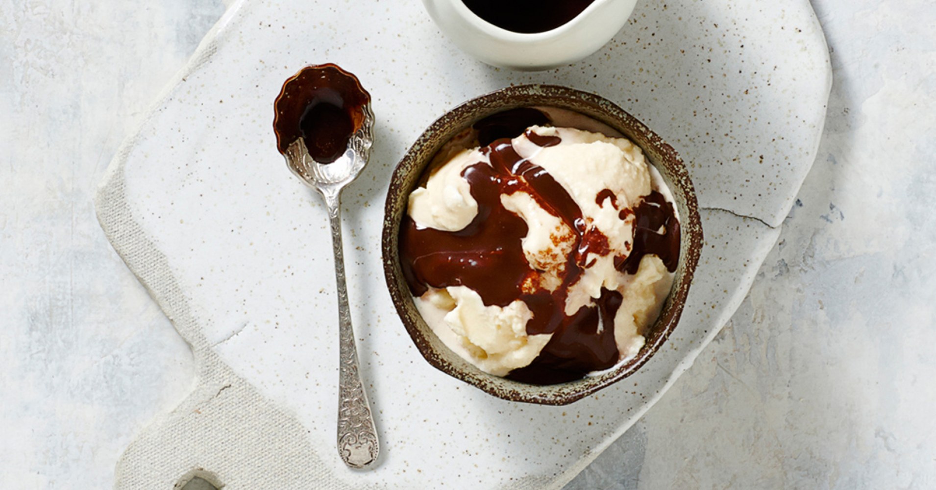 Vanilla Ice Cream and Hot Chocolate Sauce Recipe | myfoodbook