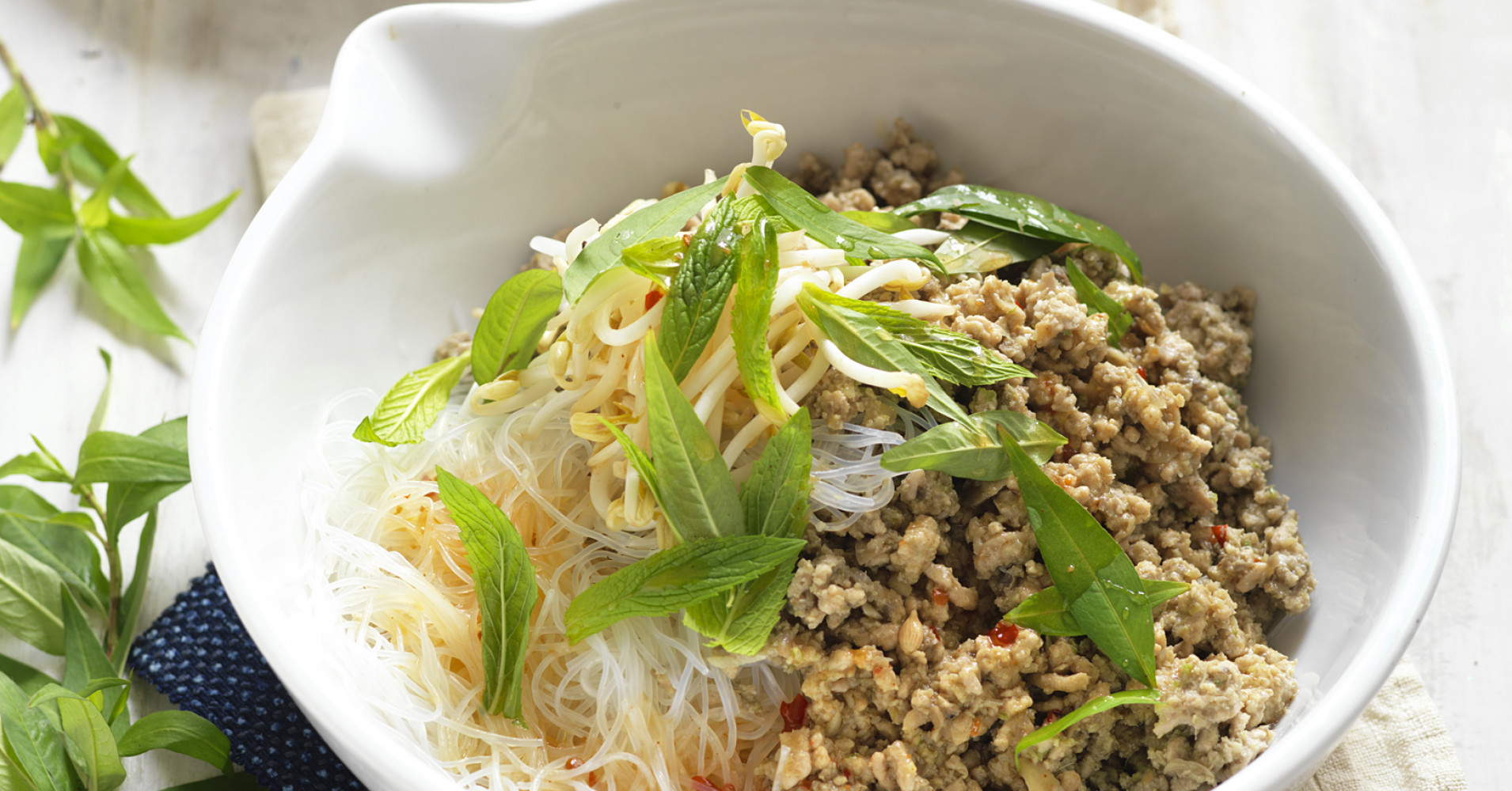 Vietnamese Pork and Mushrooms with Noodles Recipe | myfoodbook | Healthy mushroom recipes