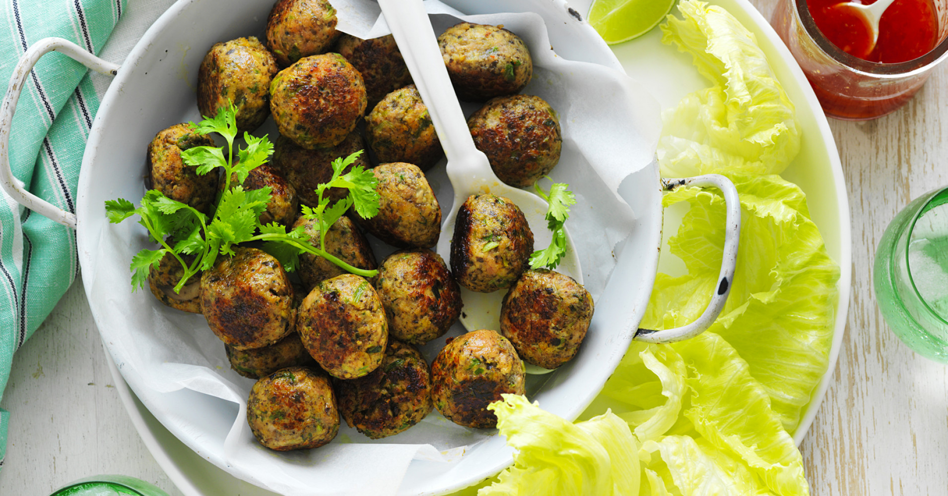 Easy Thai Pork and Mushroom Meatballs | myfoodbook