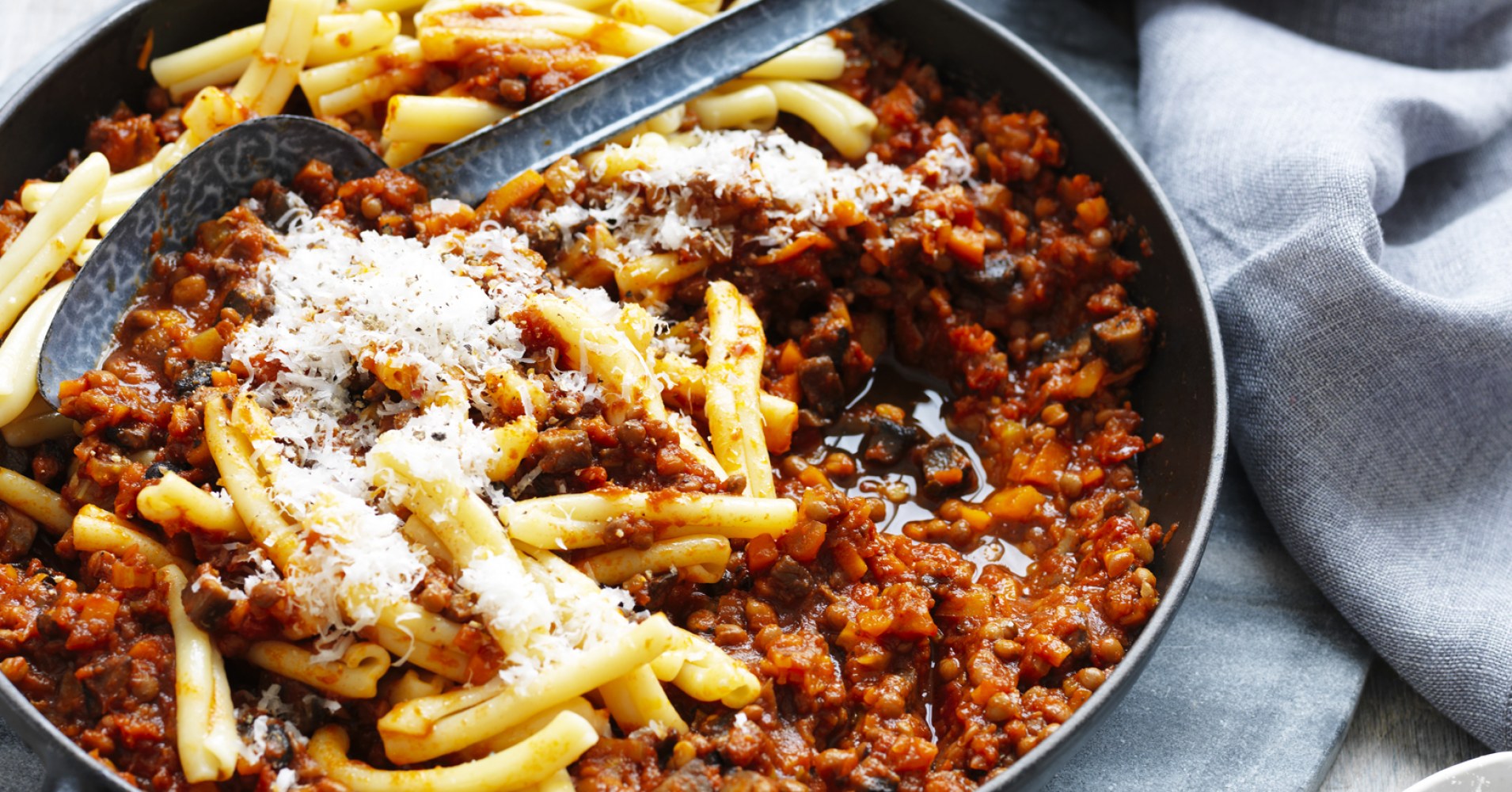 Vegetarian Mushroom and Lentil Bolognese sauce Recipe | myfoodbook | Vegan bolognese recipe