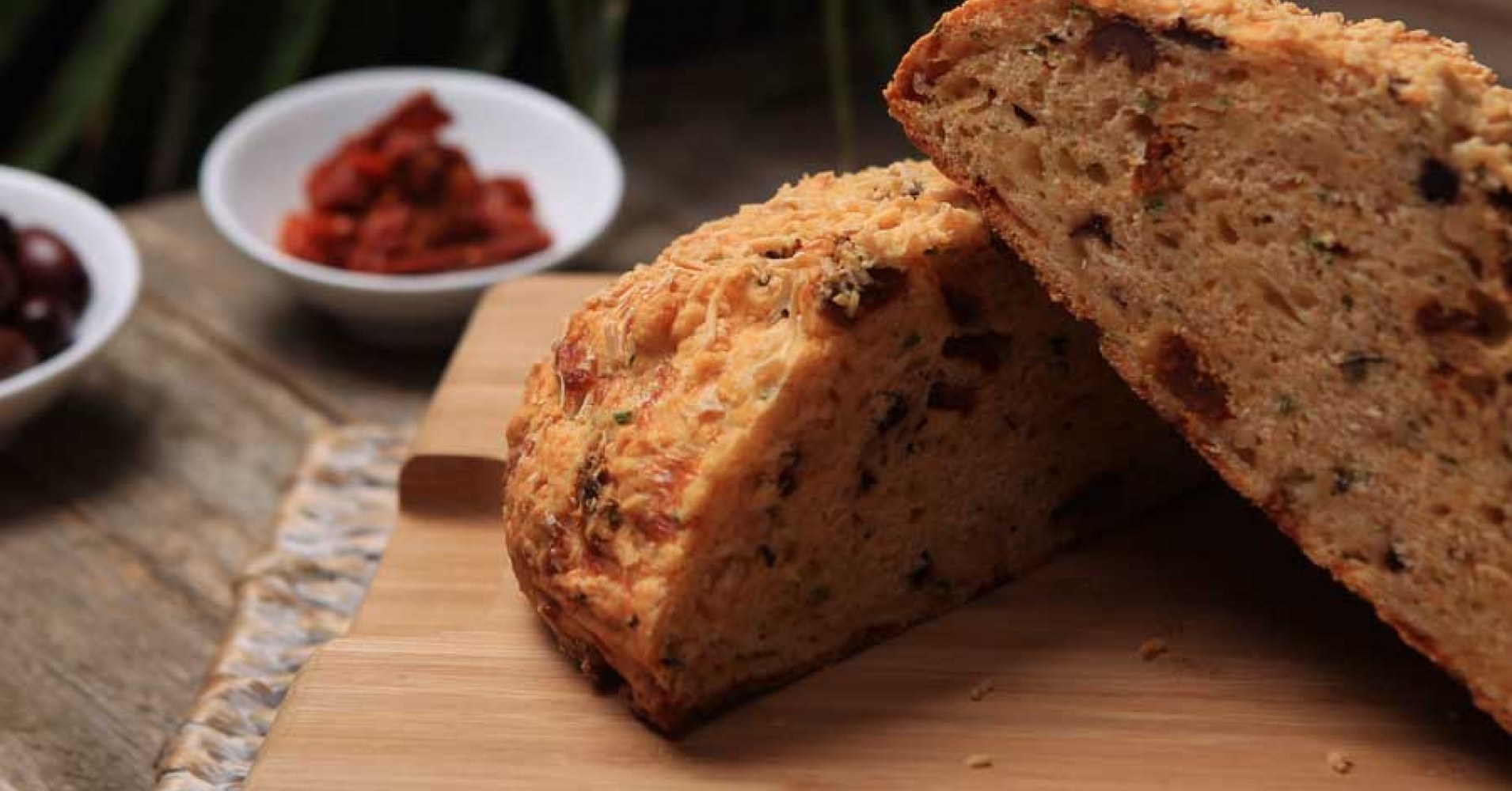 Tasty Cheese and Olive Damper Recipe myfoodbook