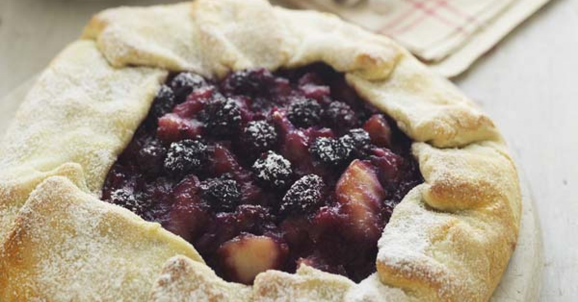 Blackberry and Apple Freeform Tart Recipe | myfoodbook | Make a cookbook with Creative Gourmet recip