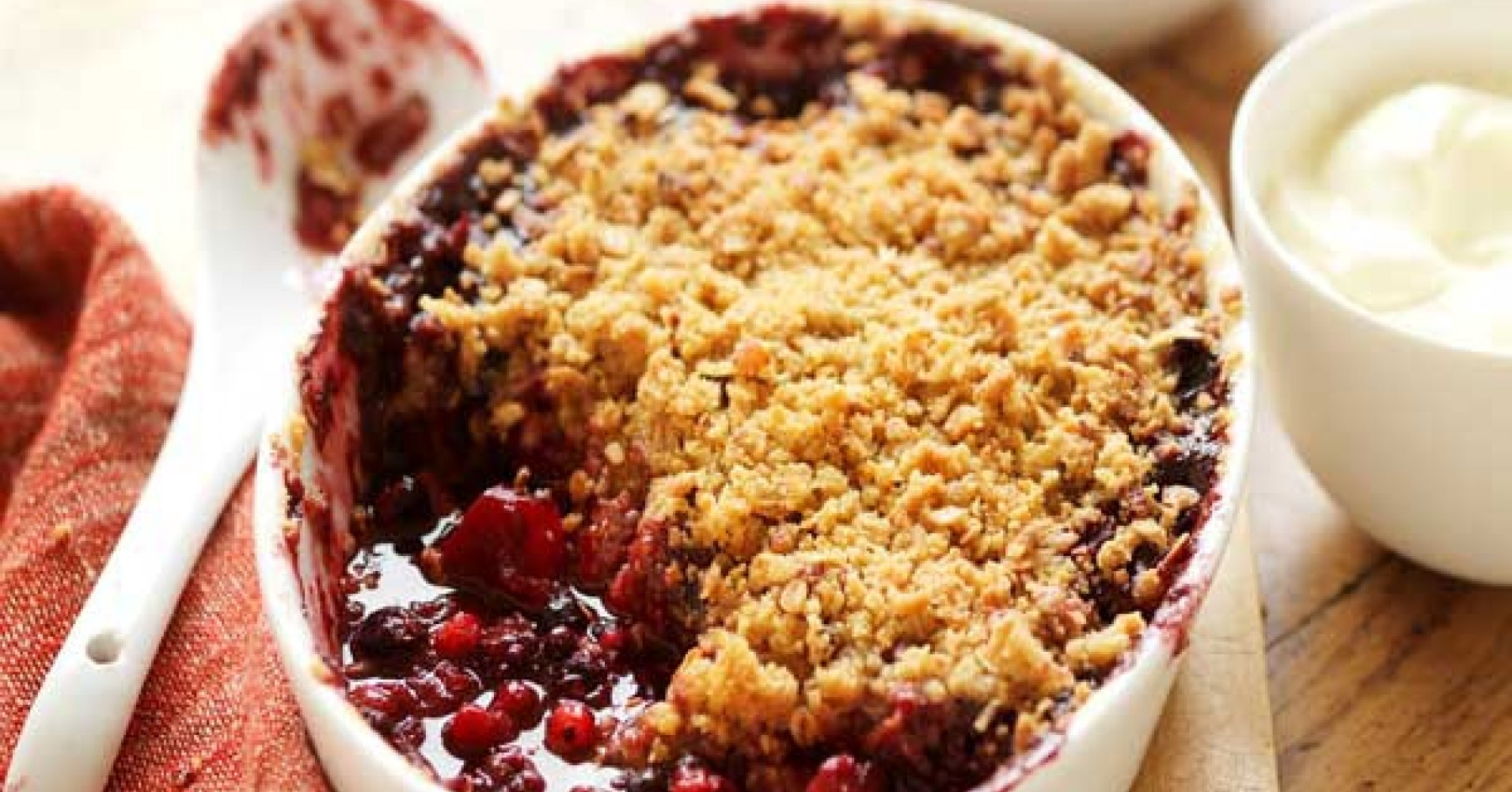 Berry & Apple Brown Sugar Crumble Recipe | myfoodbook | Make a cookbook with Creative Gourmet recipe