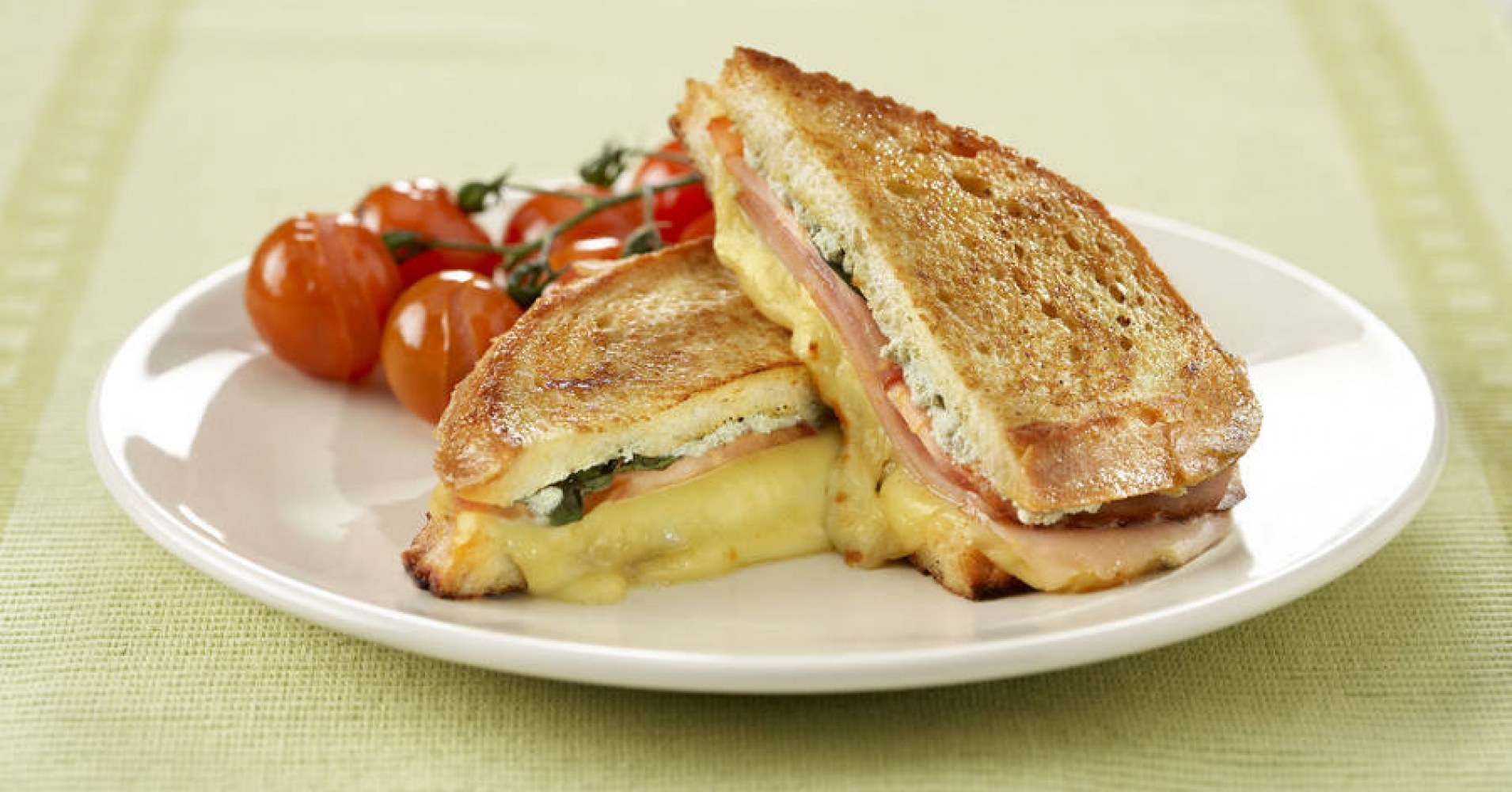 Mozzarella Italian Toasty Recipe | myfoodbook | Make a cookbook with Perfect Italiano recipes