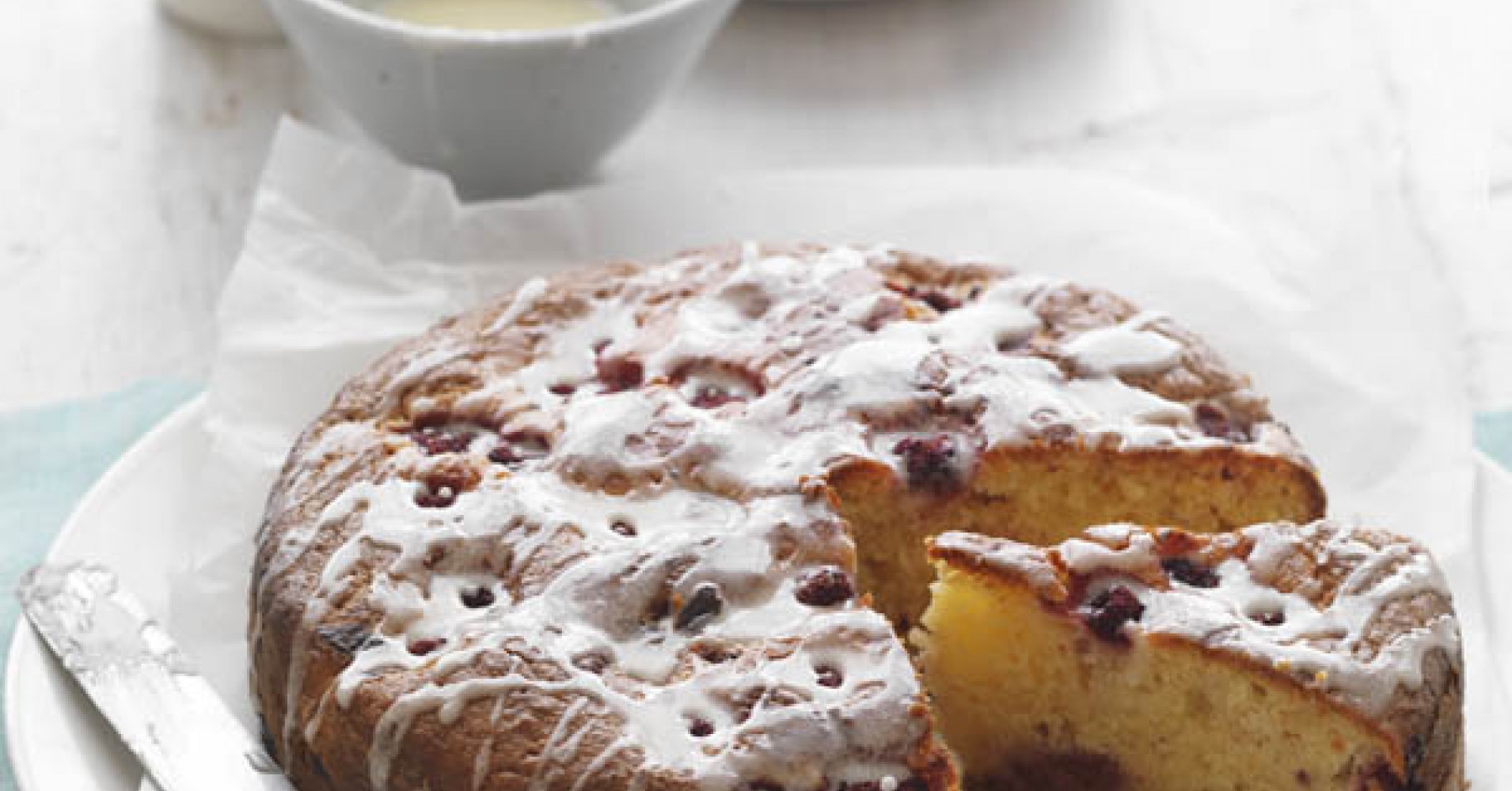 Raspberry, Lemon & Yoghurt Cake Recipe | myfoodbook