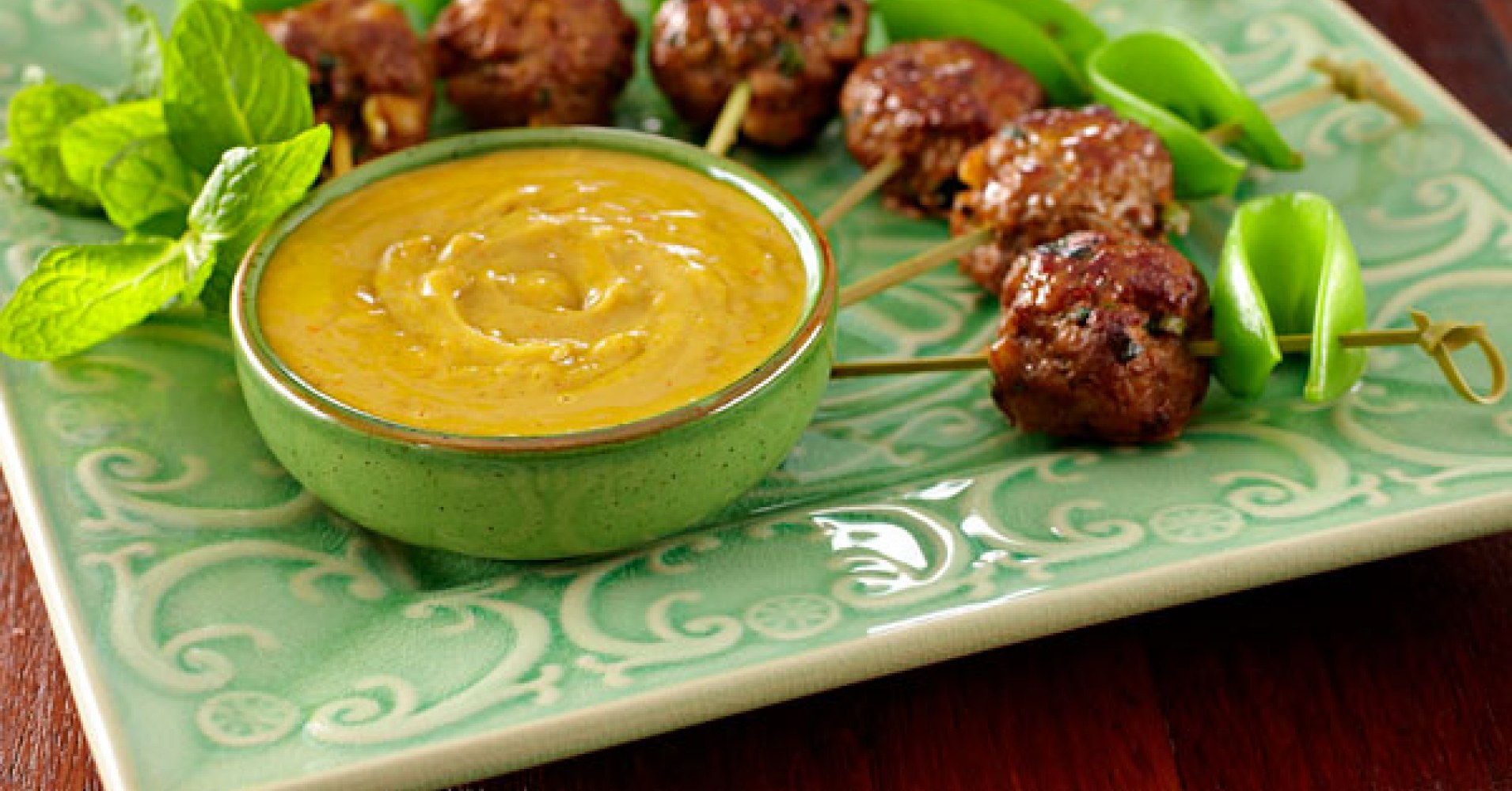 easy-thai-satay-peanut-sauce-recipe