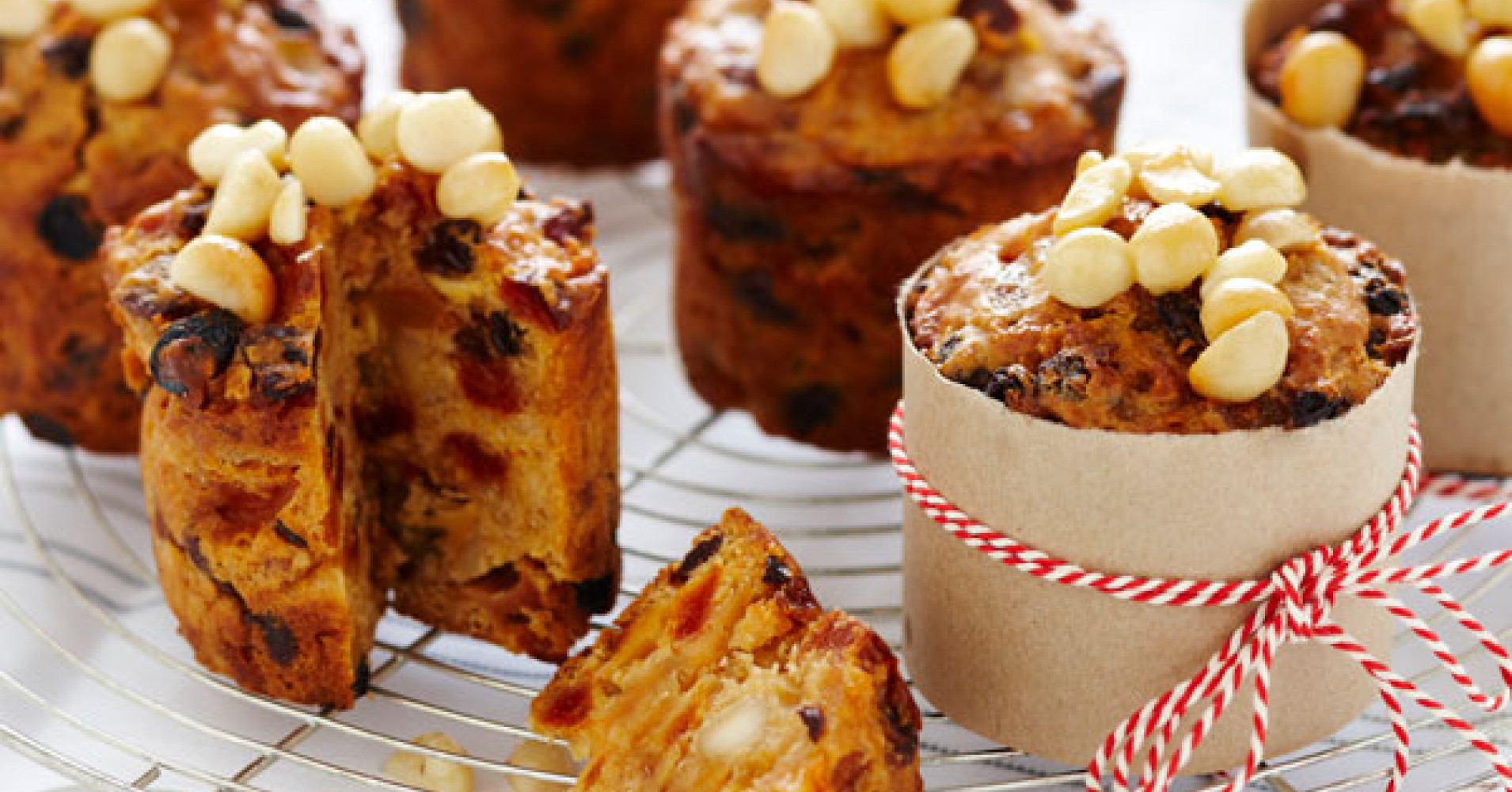 Mini Christmas Cake Recipe | myfoodbook