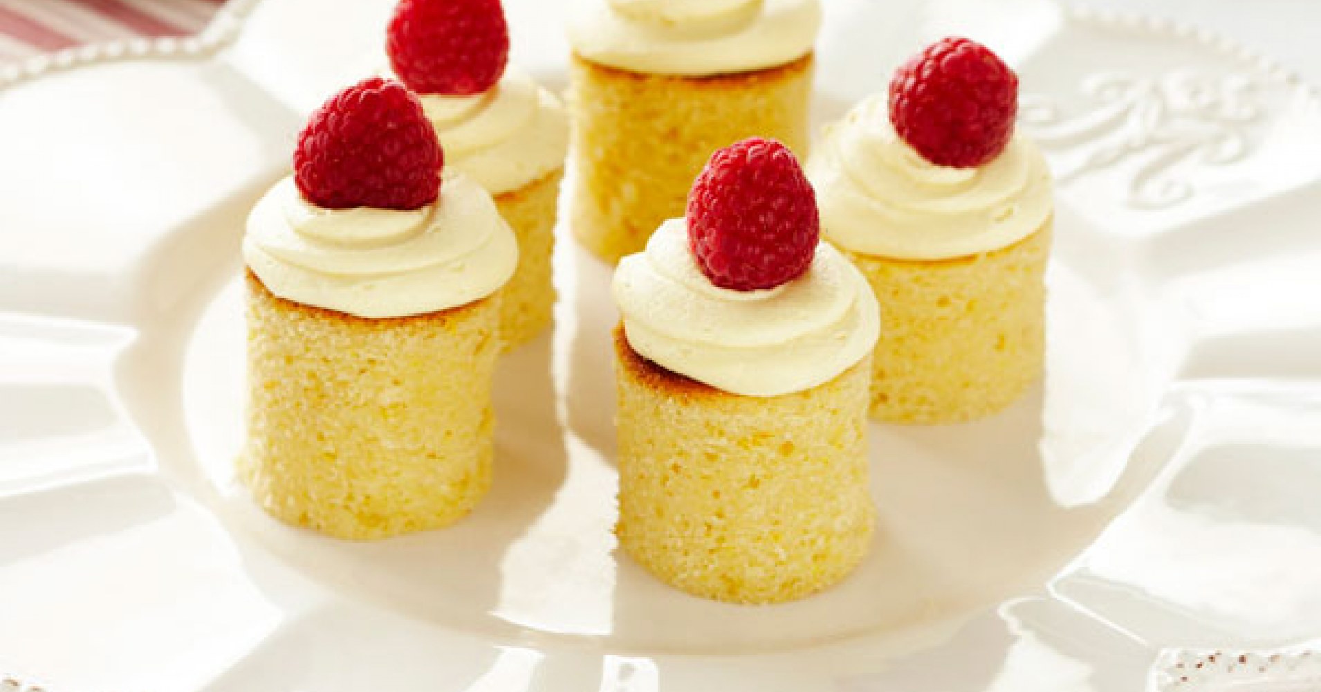 Tiny White Chocolate and Raspberry Mudcakes Recipe | myfoodbook | Make a cookbook with Western Star 