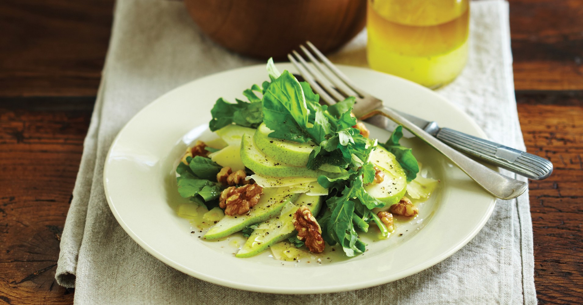 Rocket Salad with Parmesan, Pear and Lemon Dressing Recipe | myfoodbook