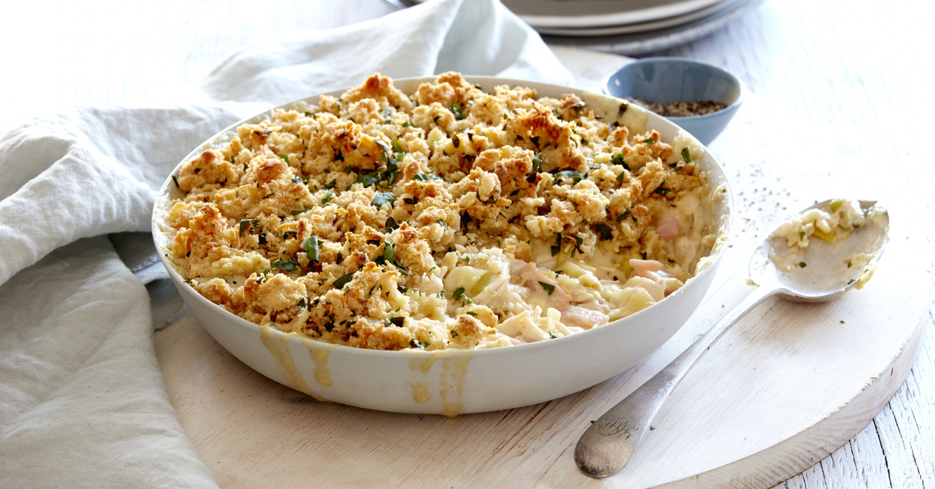 Chicken, Bacon and Cider Pie Recipe | myfoodbook