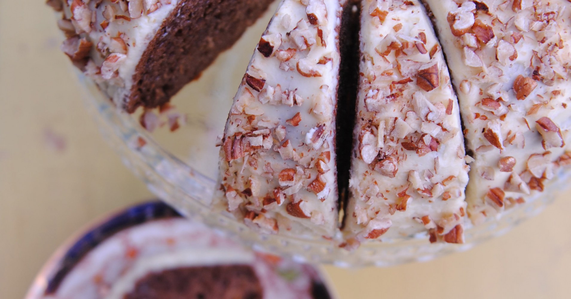Persimmon Cake with Cream Cheese Icing Recipe | myfoodbook