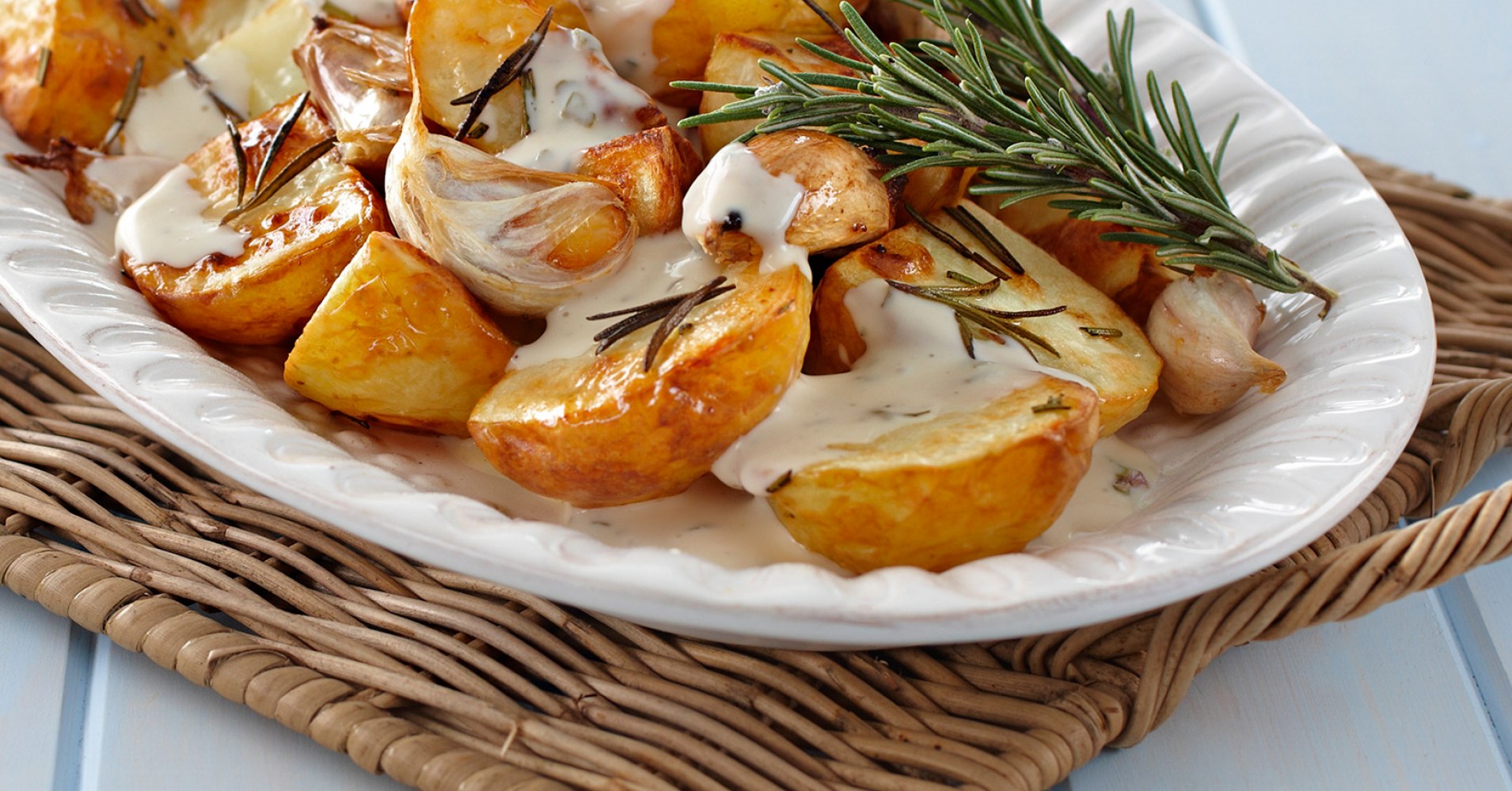 Rosemary Roast Potato Salad Recipe | myfoodbook