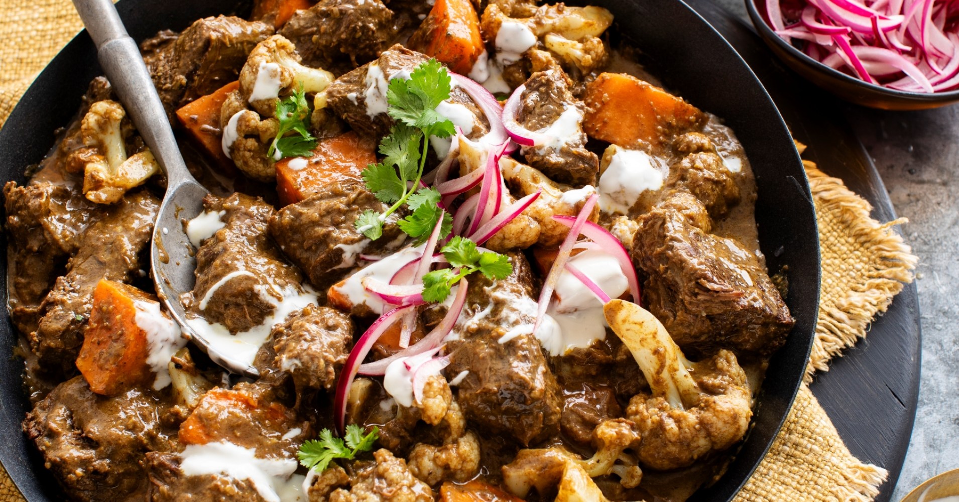 Slow Cook Beef and Vegetable Korma Recipe | myfoodbook