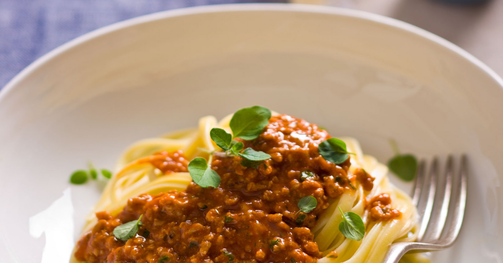 Turkey Spaghetti Bolognese Recipe | myfoodbook