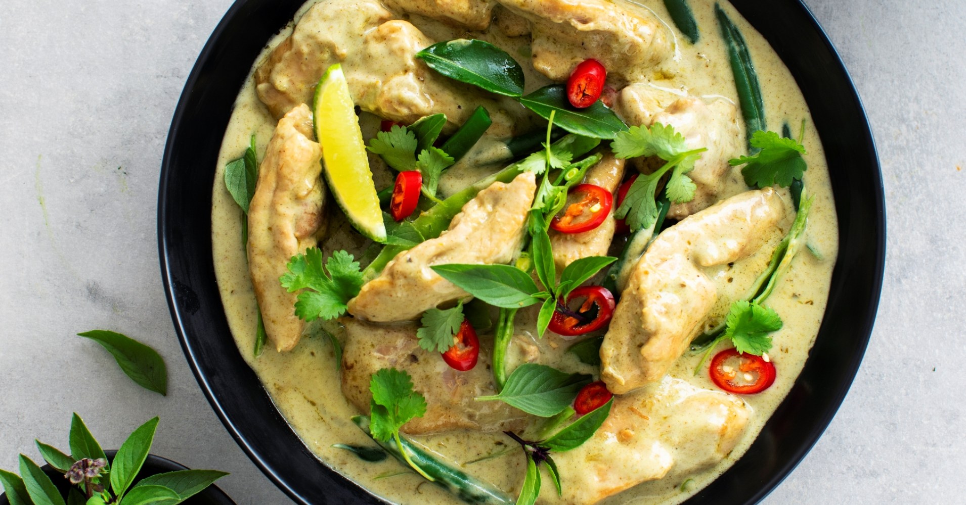 Thai Green Curry Recipe | myfoodbook