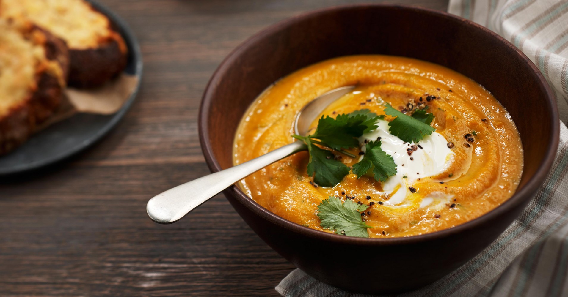 Creamy Carrot and Coriander Soup with Parmesan Toasts Recipe | myfoodbook | How to make Carrot Soup