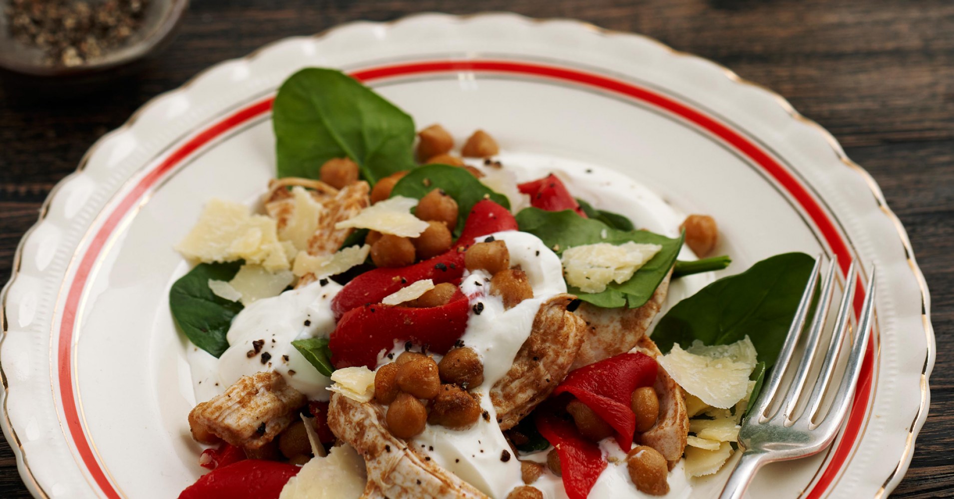 Spiced Chickpea, Chicken and Spinach Salad Recipe | myfoodbook