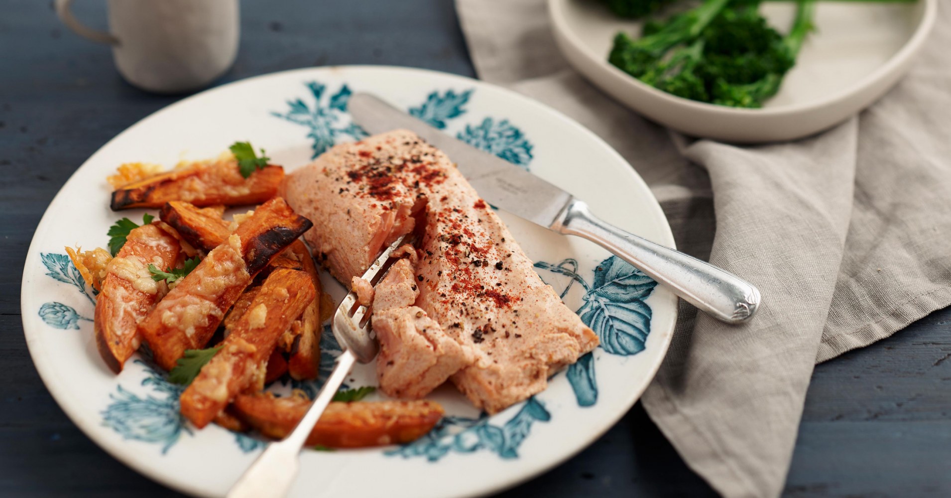 Lemon and Paprika Yoghurt Baked Salmon with Sweet Potato Chips Recipe | myfoodbook