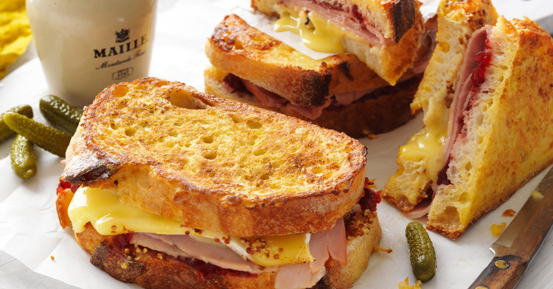Ham, cranberry and camembert French toasts Recipe | myfoodbook | Leftover Christmas Ham recipe