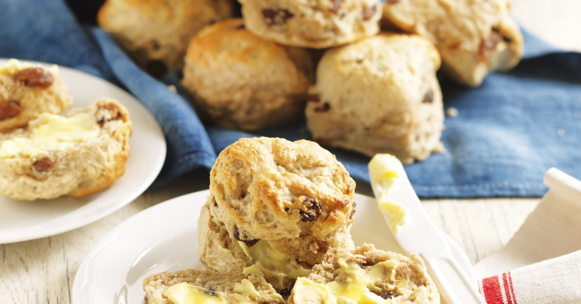 Best Sultana Scones Recipe | myfoodbook