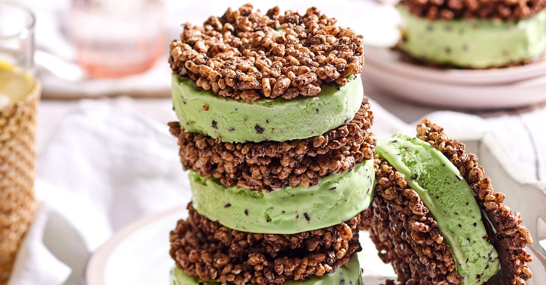 Choc-Mint Crackle Ice-Cream Sandwiches Recipe | myfoodbook