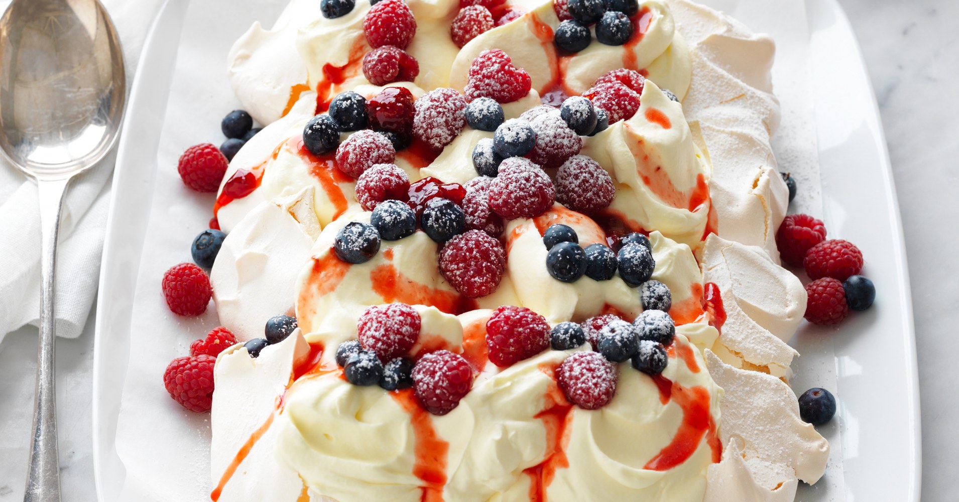 Berries and cream tray pavlova