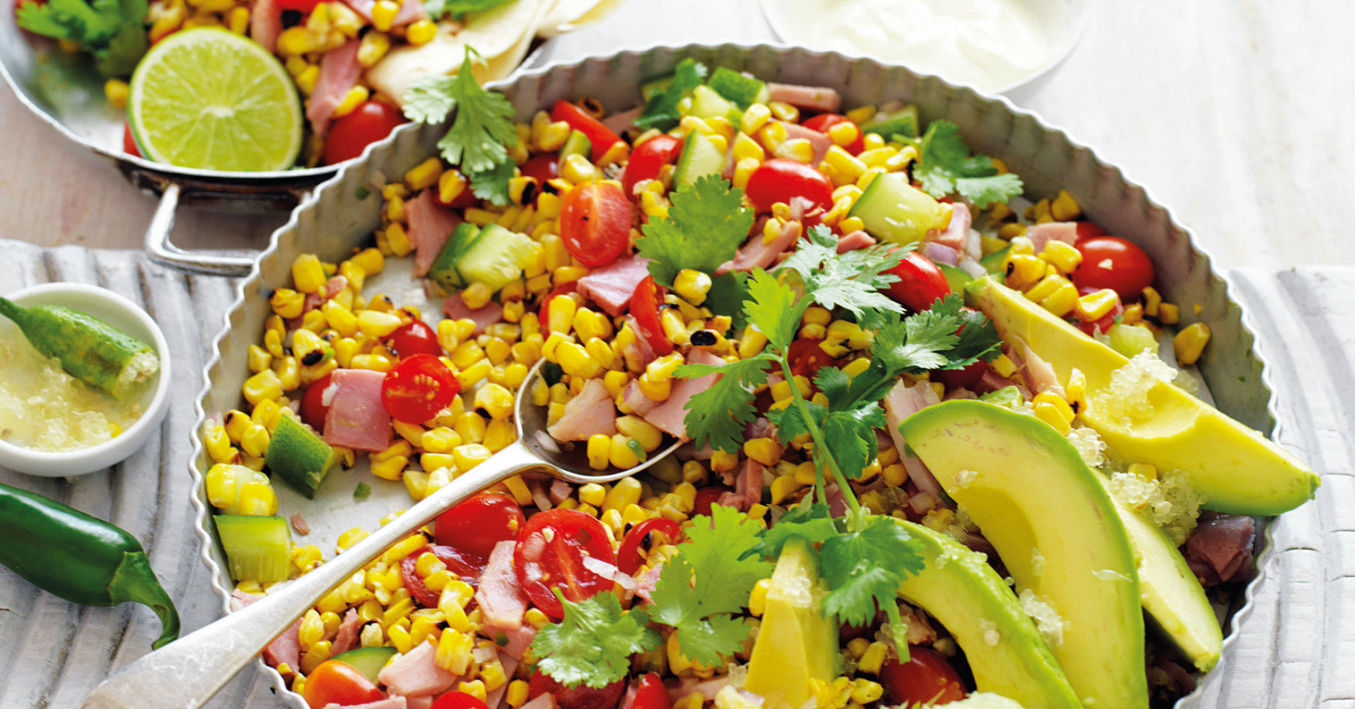 Mexican Grilled Corn, Avocado and Ham Salad | myfood book