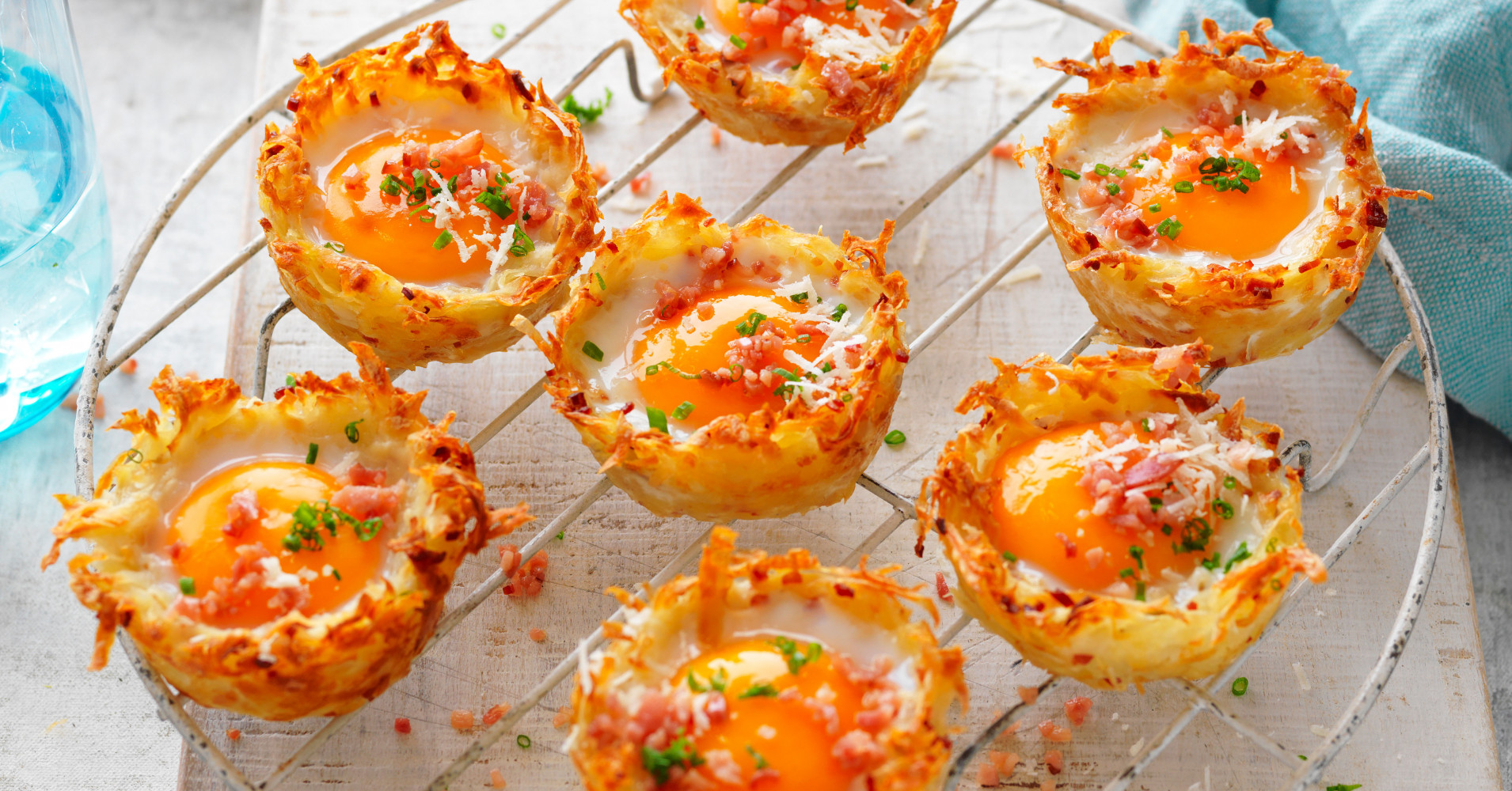 https://myfoodbook.com.au/sites/default/files/styles/schema_img_meta/public/recipe_photo/hash-brown-egg-cups_3175.jpg